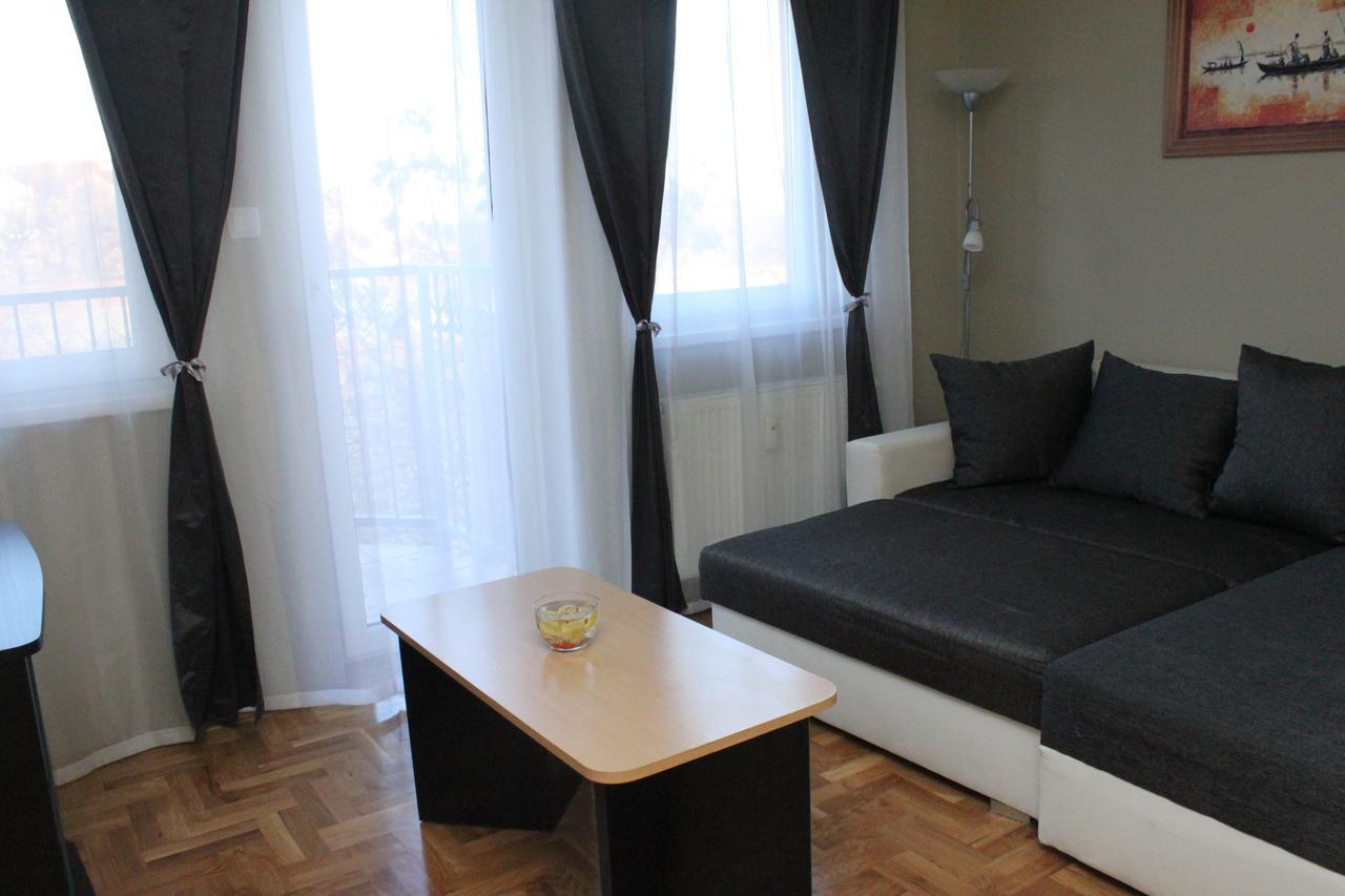 Sun Apartments ซูโบติกา ภายนอก รูปภาพ
